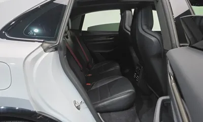 Porsche Macan 2025, 15324 км, за 87035.88 USD - фото 11