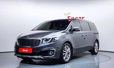 Kia Canival · 2017 год