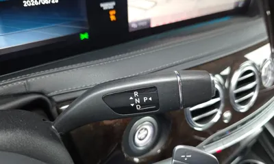 Mercedes-Benz S-Class 2020, 113039 км, за 31203.27 USD - фото 9