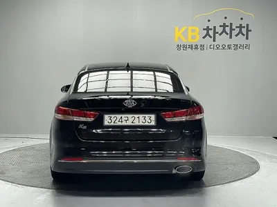 Kia K5 2017, 185022 км, за 4335.73 USD