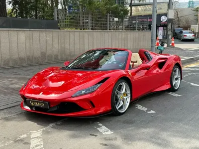 Ferrari F8 · 2021 год