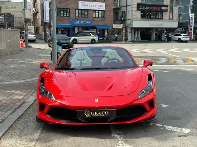 Ferrari F8 2021, 9550 км, за 229749.25 USD