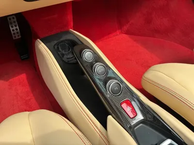 Ferrari F8 2021, 9550 км, за 229749.25 USD - фото 9