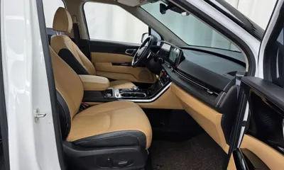 Kia Canival 2023, 64739 км, за 18214.95 USD - фото 26