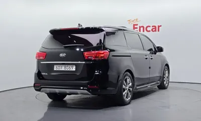 Kia Canival 2019, 72777 км, за 12286.29 USD