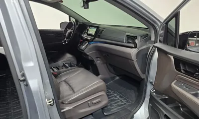 Honda Odyssey 2018, 112262 км, за 11750.03 USD - фото 26