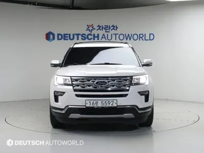 Ford Explorer 2018, 68750 км, за 11009.78 USD