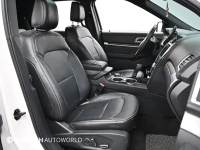 Ford Explorer 2018, 68750 км, за 11009.78 USD - фото 10