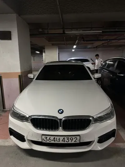 BMW 5-Series · 2020 год