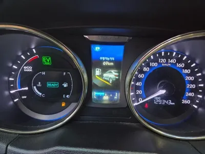 Hyundai Sonata 2012, 129315 км, за 2708.61 USD - фото 13