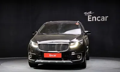 Kia Canival 2017, 103588 км, за 8467.9 USD