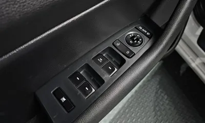 Hyundai Sonata 2017, 86476 км, за 6180.07 USD - фото 28