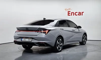 Hyundai Avante 2021, 115944 км, за 10531.1 USD
