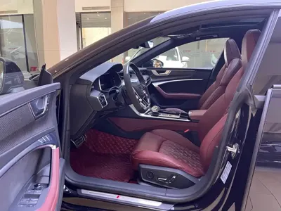 Audi A7L 2022, 70000 км, за 37672.55 USD