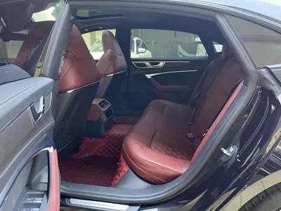 Audi A7L 2022, 70000 км, за 37672.55 USD