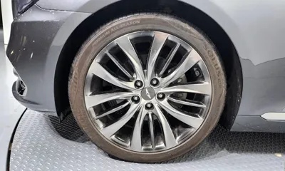 Genesis G80 2019, 49492 км, за 15504.89 USD