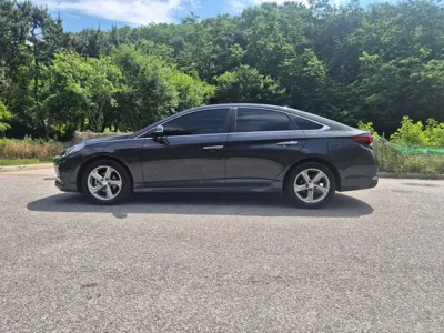 Hyundai Sonata 2018, 87601 км, за 6843.78 USD