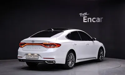 Hyundai Grandeur 2018, 99596 км, за 12994.86 USD