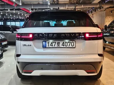 Land Rover Range Rover Velar 2026, 15 км, за 55840.84 USD