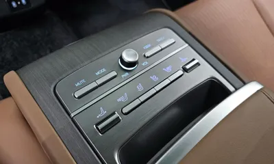 Hyundai Grandeur 2023, 17598 км, за 27832.48 USD - фото 16