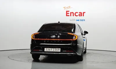 Hyundai Sonata 2021, 43703 км, за 13001.36 USD