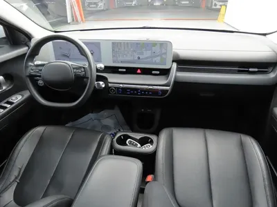 Hyundai Ioniq5 2022, 273003 км, за 10962.32 USD