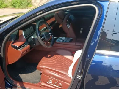 Genesis G90 2022, 63800 км, за 39087.97 USD