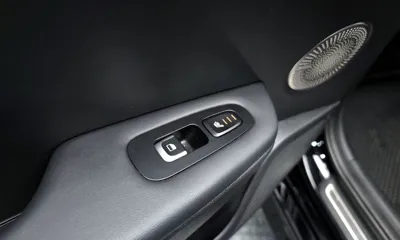 Kia Stinger 2018, 189861 км, за 9621.01 USD - фото 18
