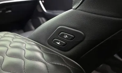 Kia Stinger 2018, 189861 км, за 9621.01 USD - фото 32