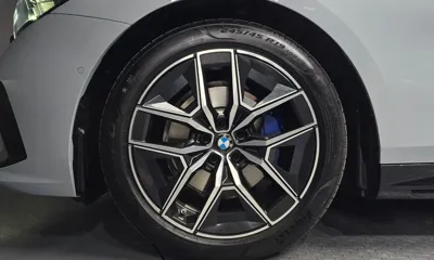 BMW 5-Series 2025, 6968 км, за 46528.23 USD