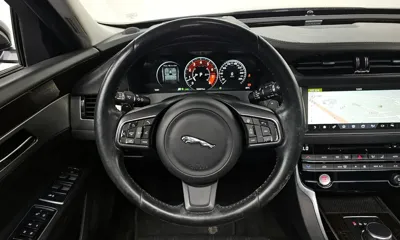 Jaguar XF 2017, 106051 км, за 5856.68 USD - фото 12