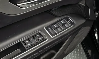 Jaguar XF 2017, 106051 км, за 5856.68 USD - фото 20