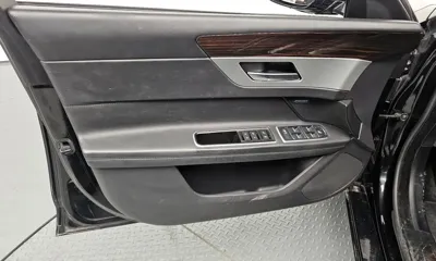 Jaguar XF 2017, 106051 км, за 5856.68 USD - фото 24
