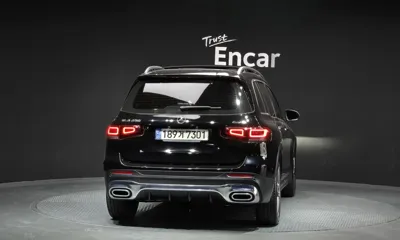 Mercedes-Benz GLB-Class 2023, 73697 км, за 24878.56 USD