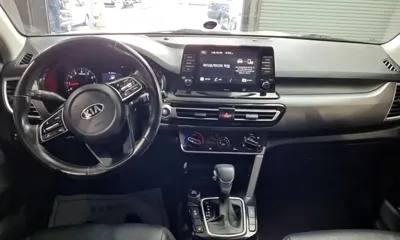 Kia Seltos 2020, 166000 км, за 9124.33 USD - фото 6