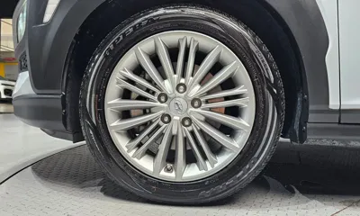 Hyundai Kona 2020, 48345 км, за 11636.22 USD