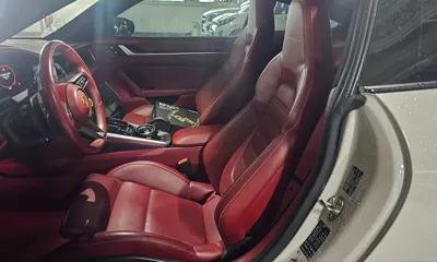 Porsche 911 2022, 44400 км, за 147231.35 USD