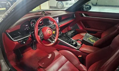 Porsche 911 2022, 44400 км, за 147231.35 USD