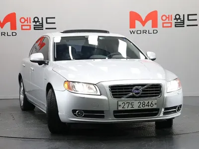 Volvo S80 2013, 82215 км, за 5878.87 USD