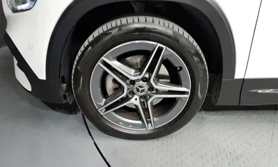 Mercedes-Benz GLB-Class 2023, 78302 км, за 21824.12 USD
