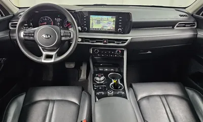 Kia K5 2021, 130894 км, за 9044.73 USD - фото 7