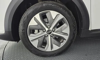 Kia Niro 2021, 69193 км, за 15920.17 USD