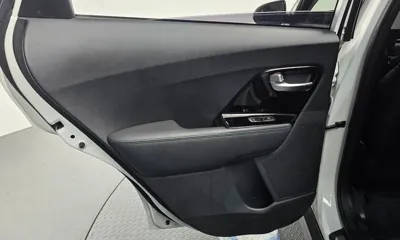 Kia Niro 2021, 69193 км, за 15920.17 USD - фото 25