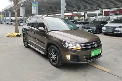 Volkswagen Tiguan 2016, 140500 км, за 8543 USD