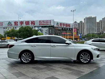 Honda Accord 2022, 49000 км, за 15759.32 USD