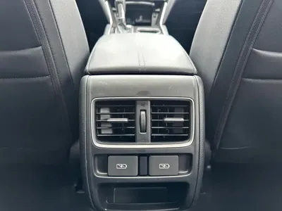 Honda Accord 2022, 49000 км, за 15736.18 USD - фото 16