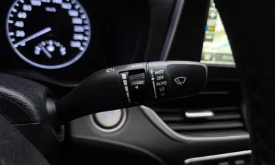 Hyundai Grandeur 2018, 72768 км, за 9188.27 USD - фото 16