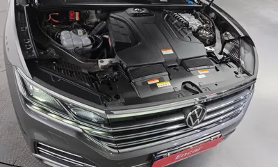 Volkswagen Touareg 2023, 51716 км, за 38381.51 USD - фото 6