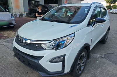 BYD Yuan · 2016 год