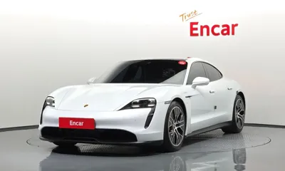 Porsche Taycan · 2023 год